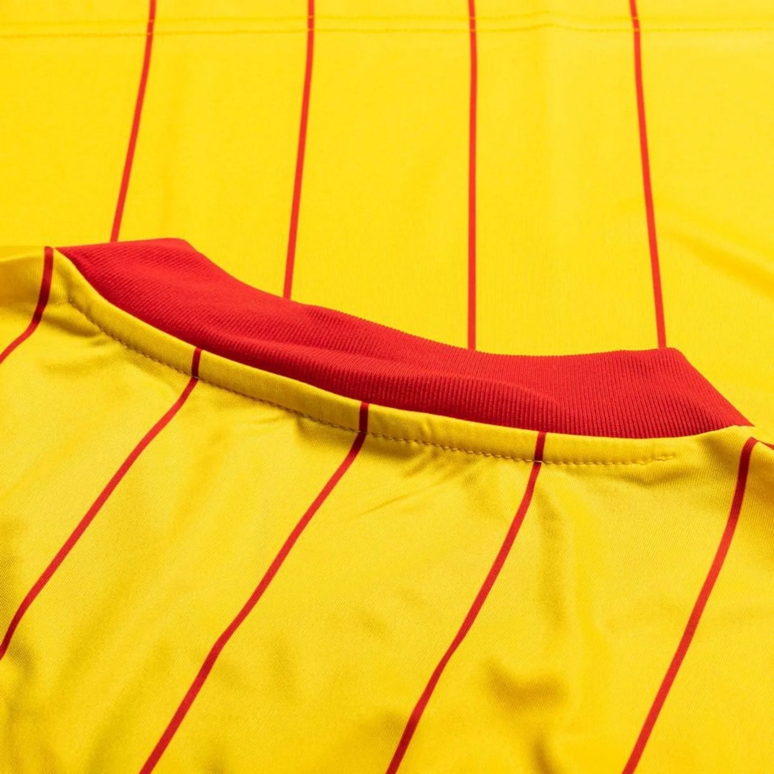 Liverpool Extérieur 84/85