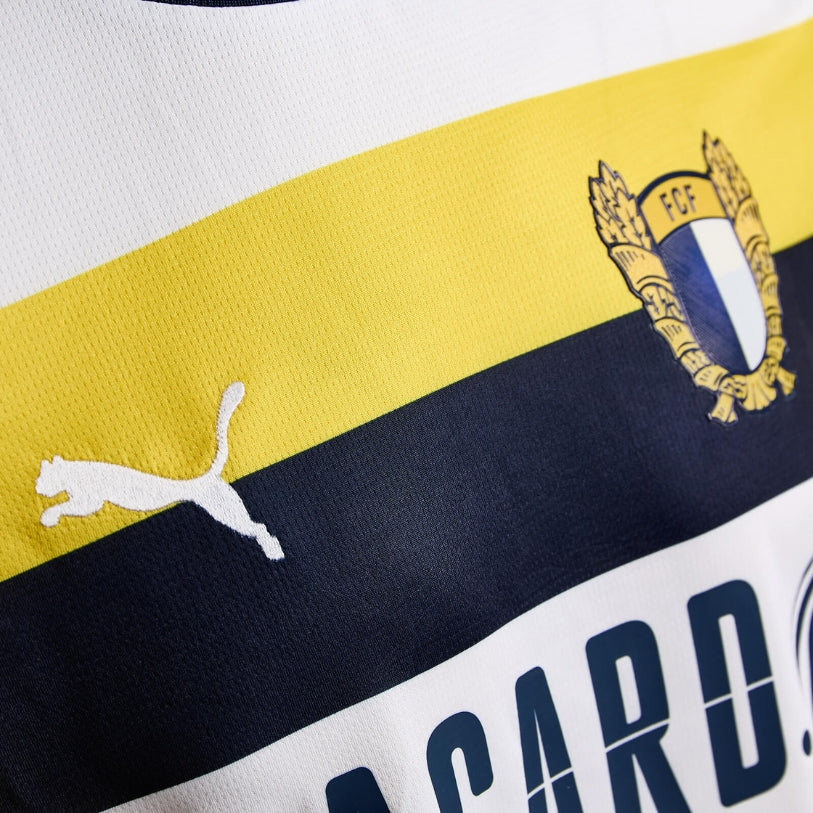 Famalicão Domicile 25/26