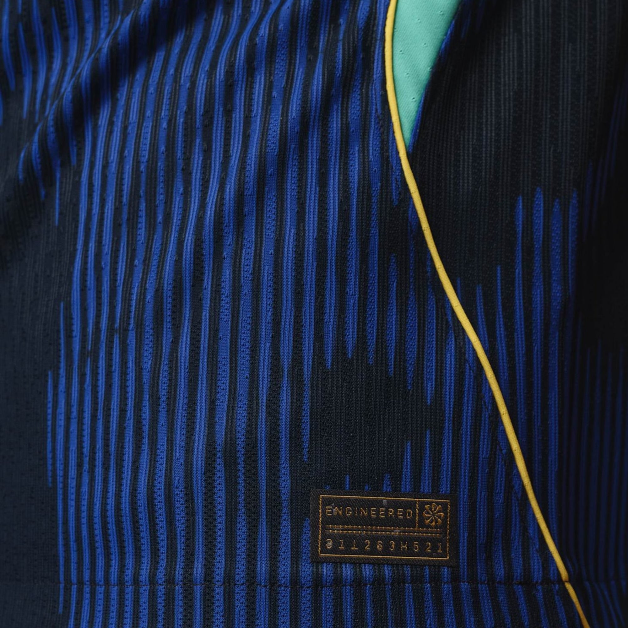 Camiseta Brasil Visitante 26/27 - Copa del Mundo 2026 - Manga Larga - Versión Jugador