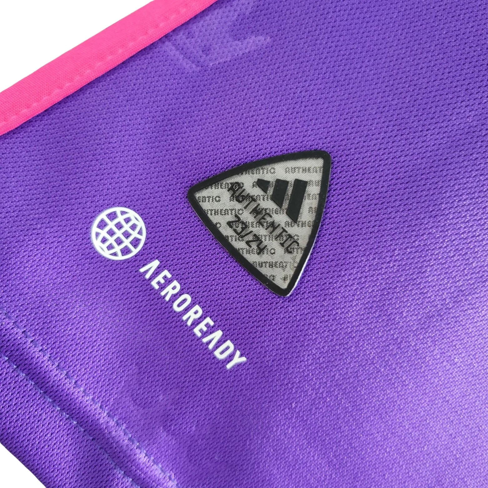 Charlotte Extérieur 23/24 - Version Joueur