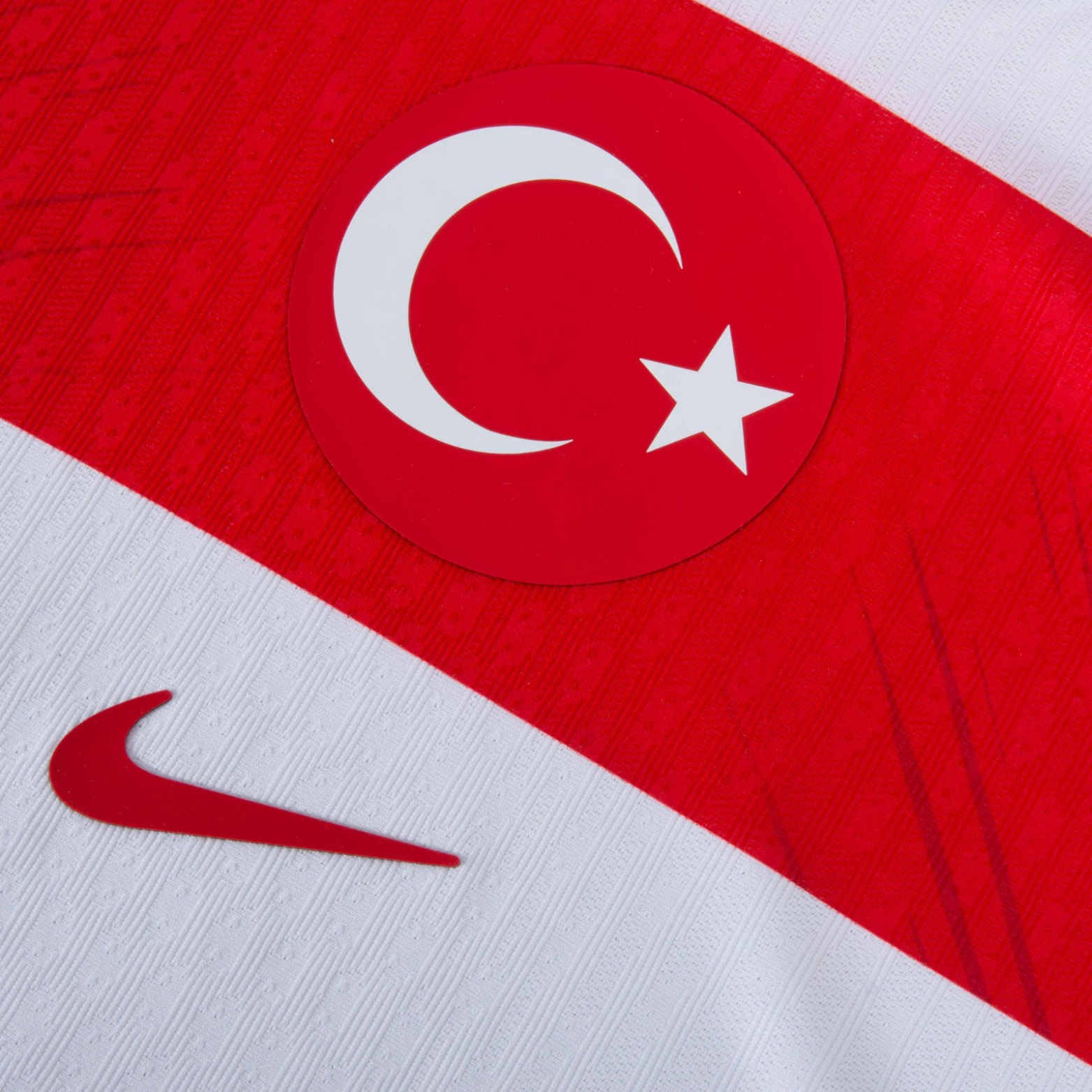 Turquie Domicile 24/25 - Vue rapprochée