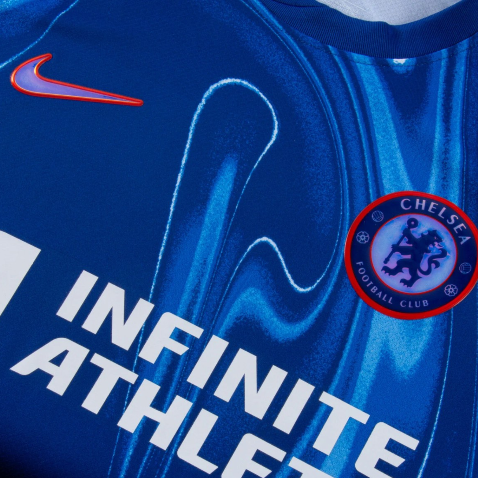Chelsea Version Féminine 24/25 - Tous les Sponsors