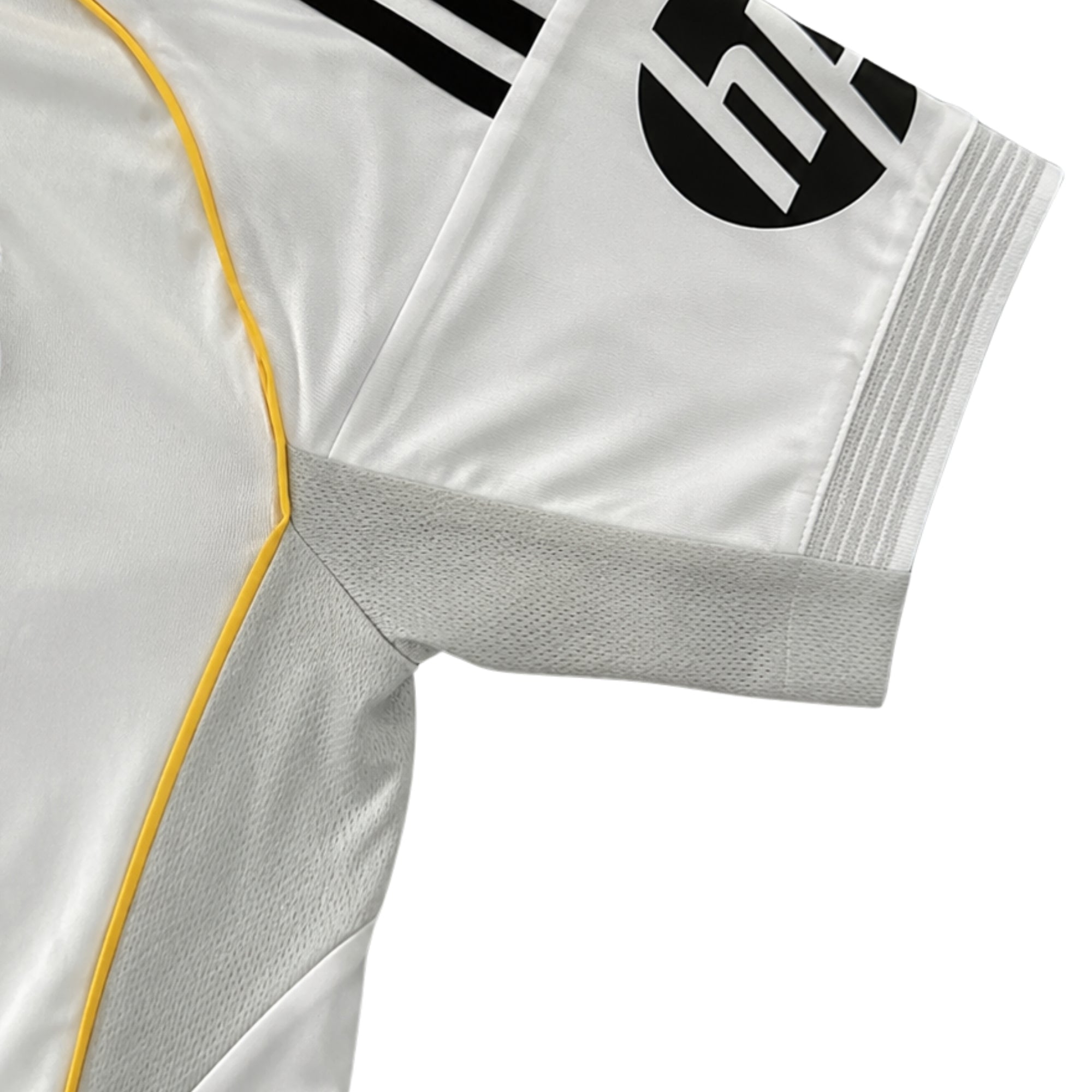 Kit Infantil Real Madrid Local 25/26
