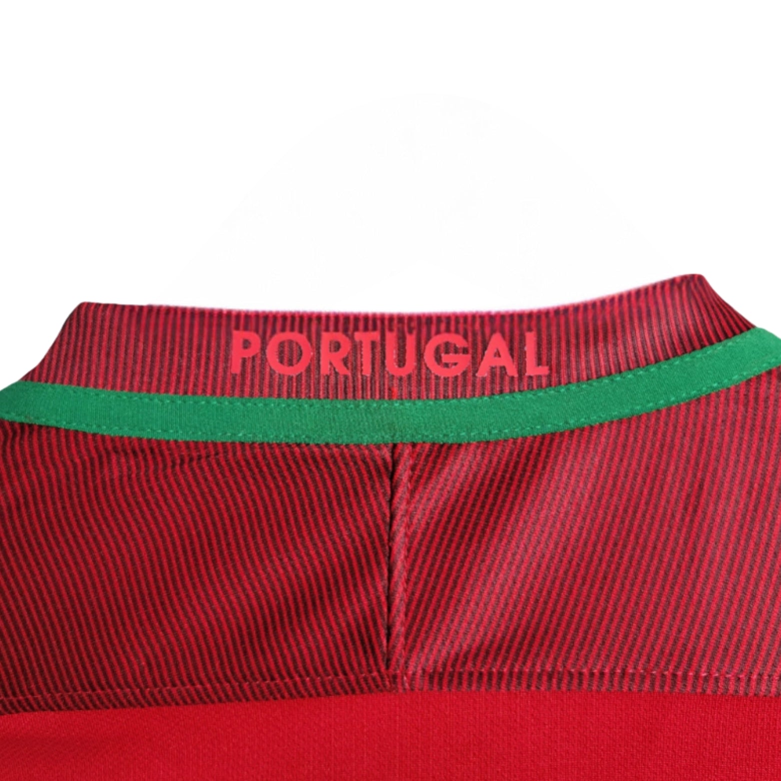 Portugal Domicile 16/17 - Vue rapprochée