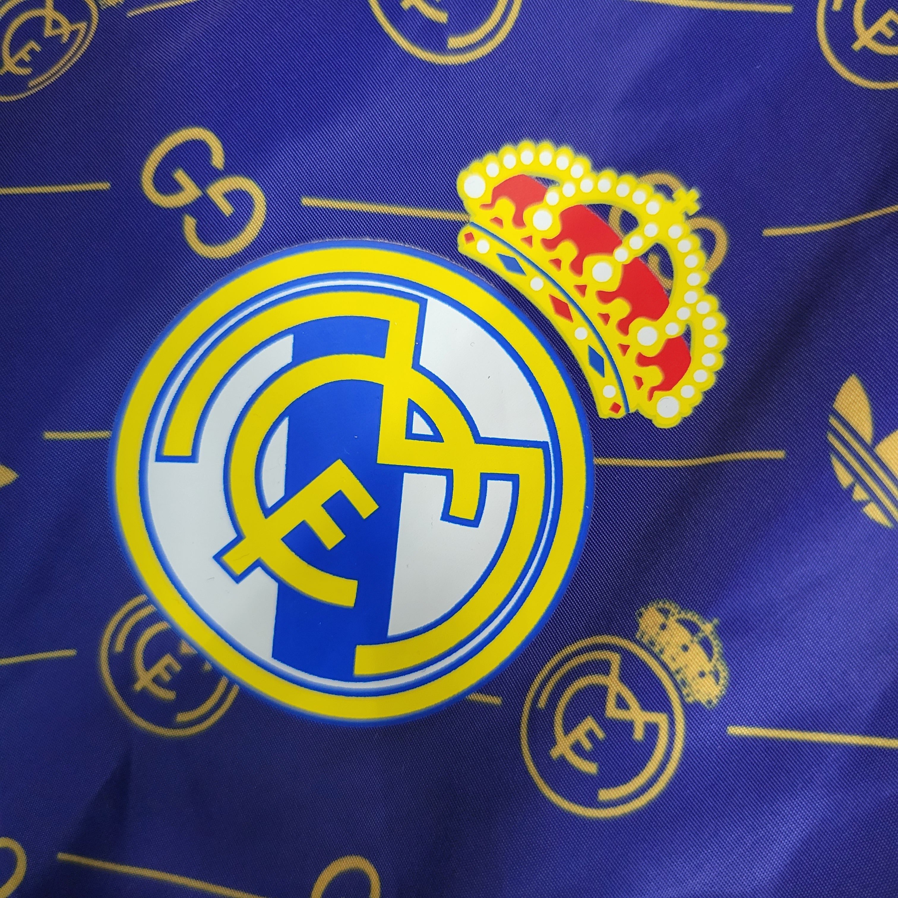 Coupe-Vent - Real Madrid 23/24 - Packaging