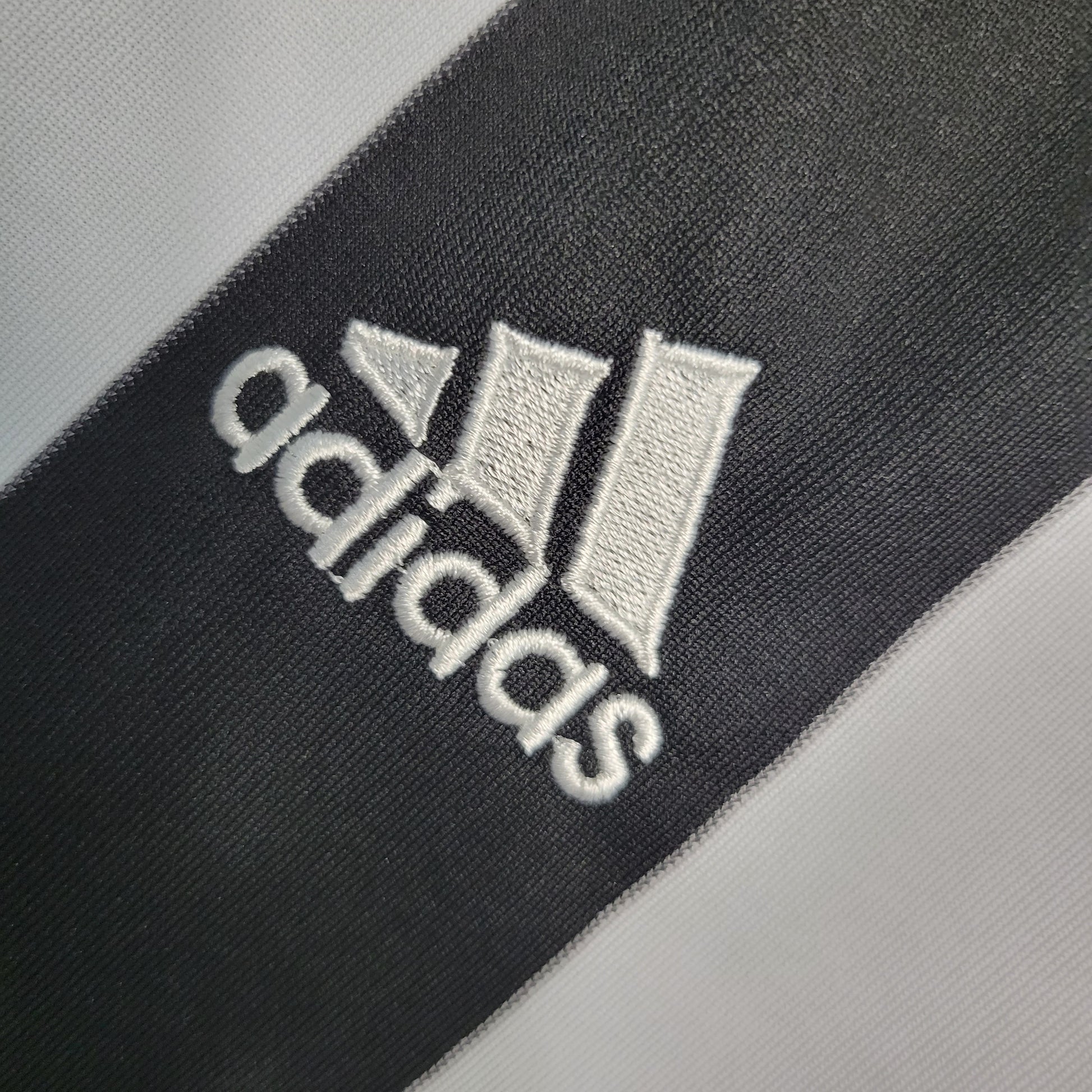 Newcastle United Domicile 04/05