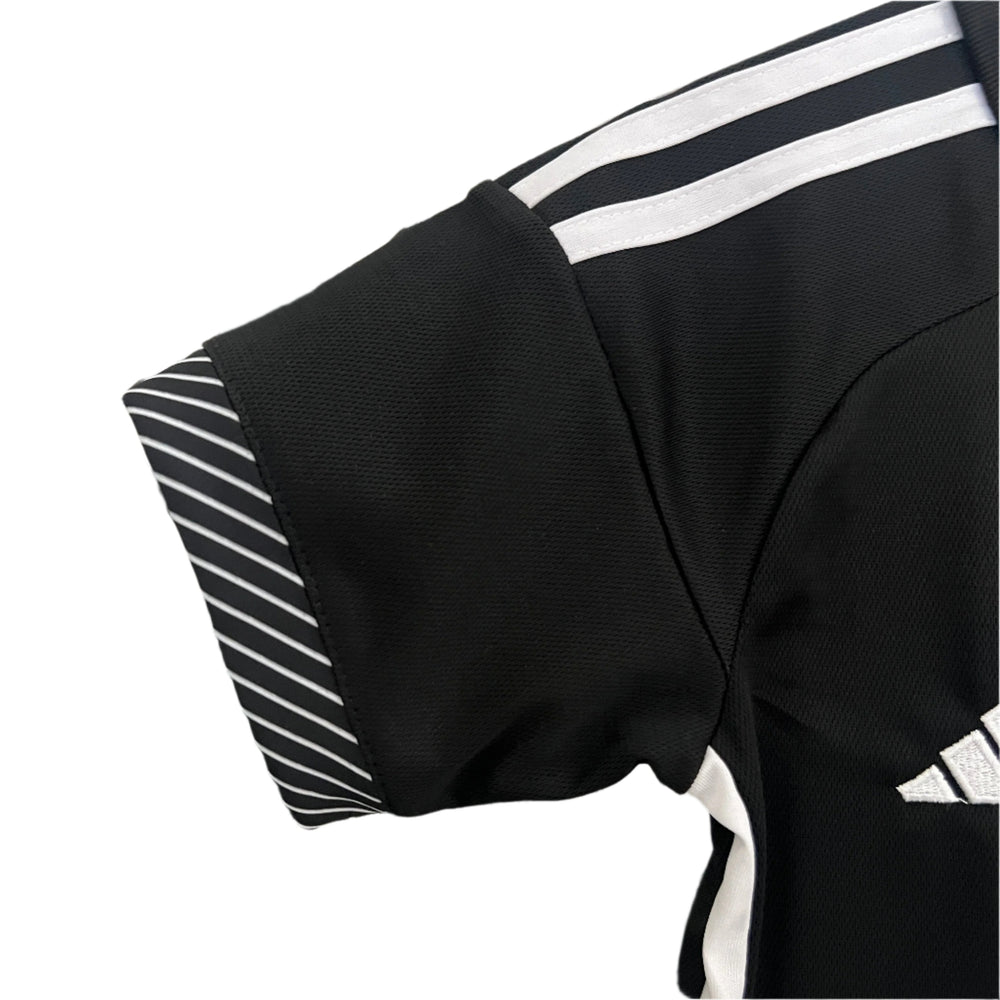 Kit Infantil Colo-Colo Visitante 24/25