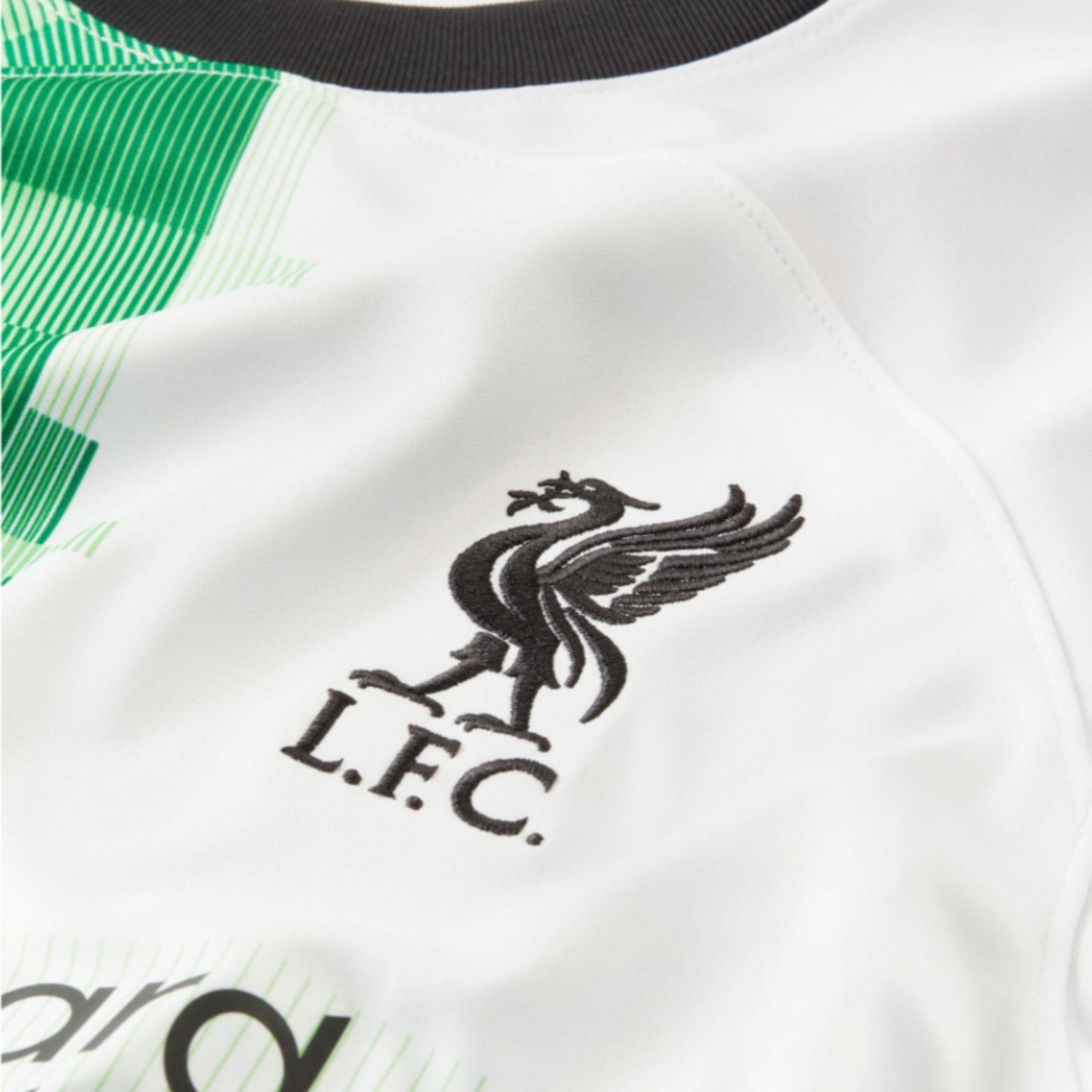 Liverpool Extérieur 23/24 - Détail