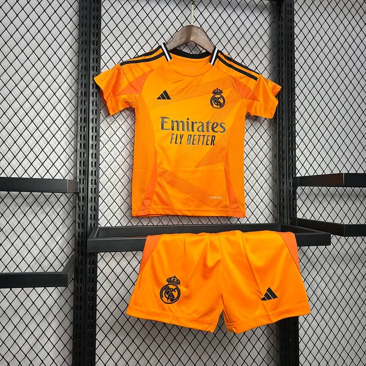 Kit - Real Madrid Extérieur 24/25