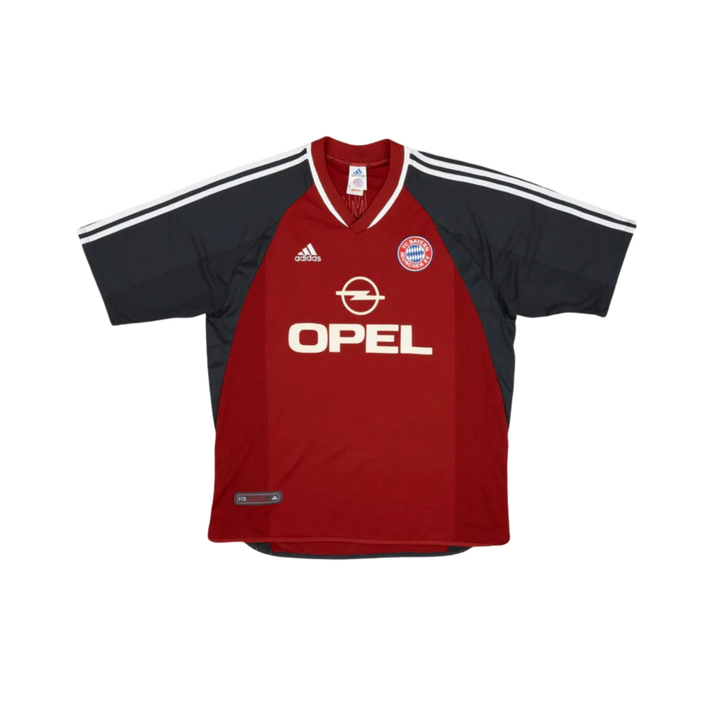 Bayern Munich Local 01/02