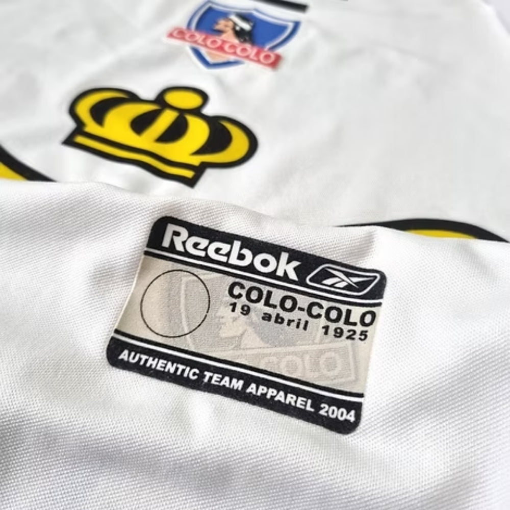 Colo-Colo Local 04/05