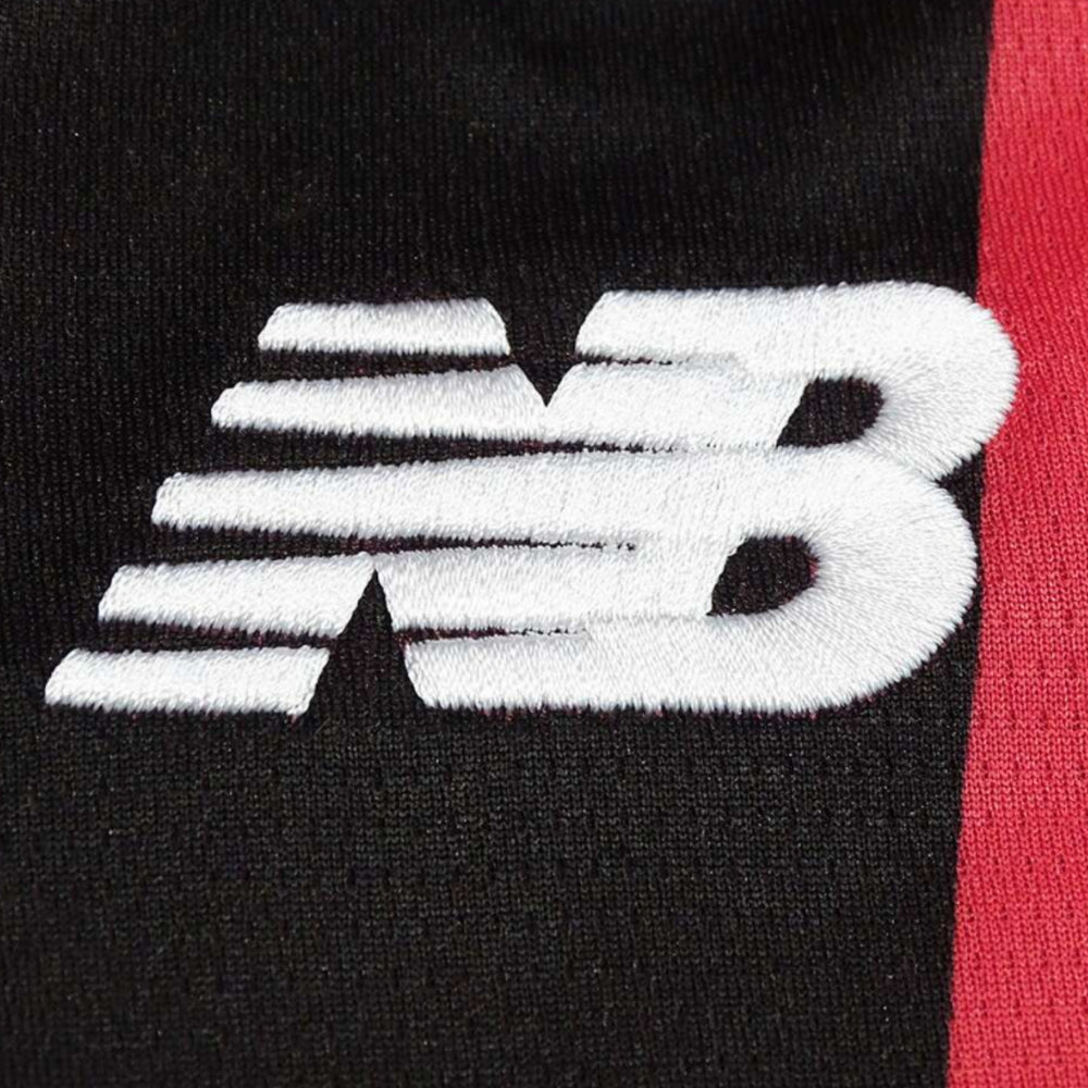 Bayer 04 Leverkusen Domicile 26/27