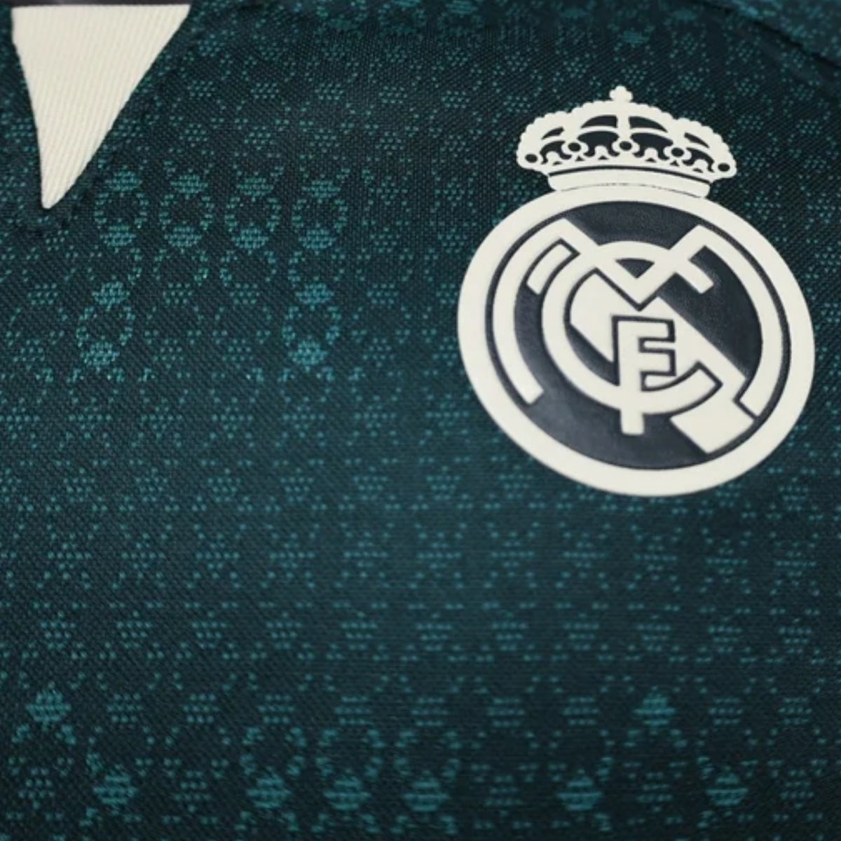 Real Madrid Extérieur 26/27 - Version Joueur
