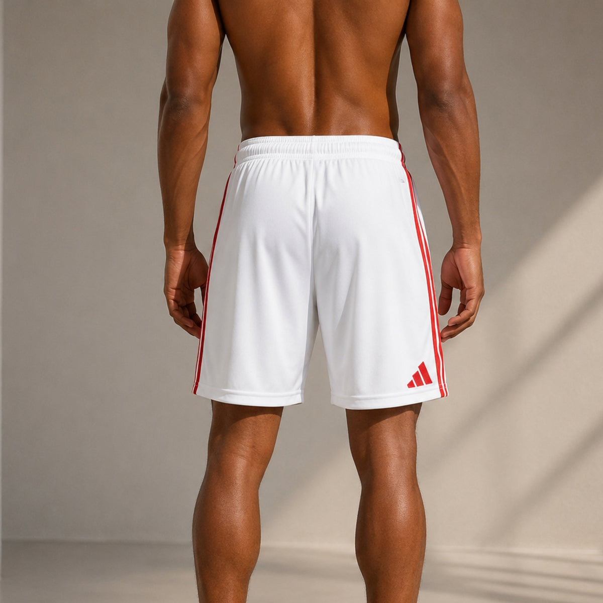 Short Internacional Domicile 26/27
