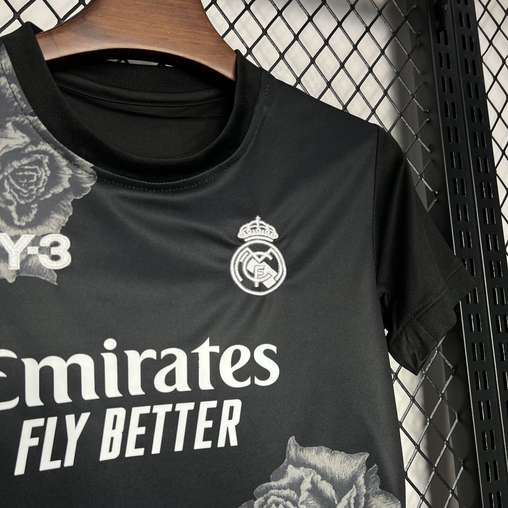 Kit - Real Madrid Édition Speciale 24/25