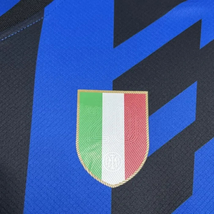 Inter Milan Domicile 24/25 - Vue rapprochée