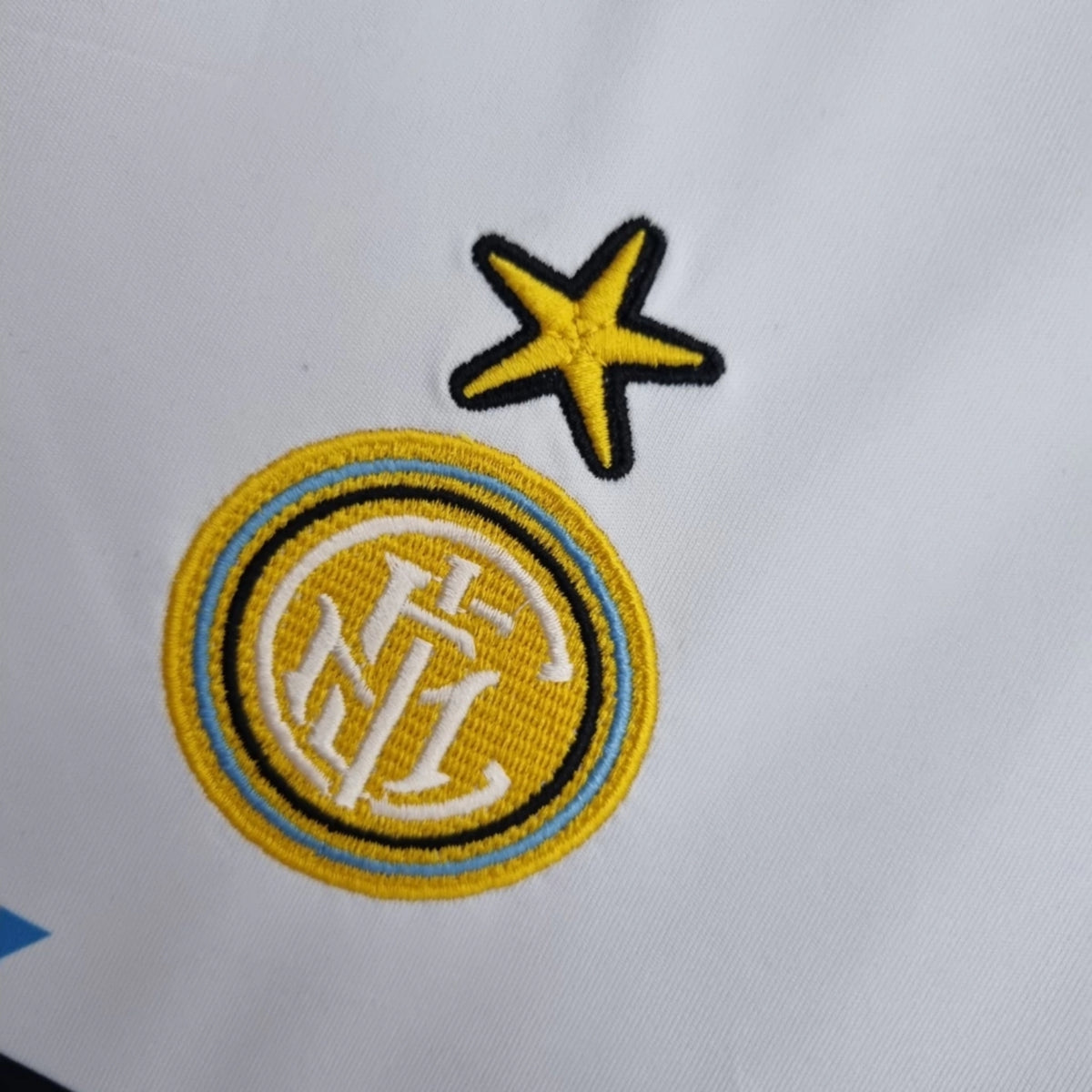 Inter Milan Extérieur 90/91 - Vue rapprochée