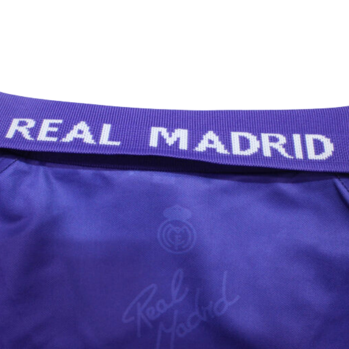 Real Madrid Extérieur 94/95 - Manches Longues - Vue rapprochée