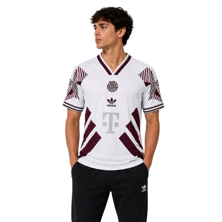 Bayern Munich Édition Spéciale 26/27 - Blanc et Bordeaux