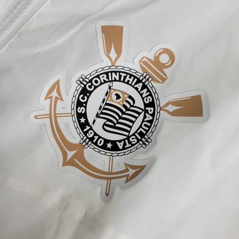 Coupe-Vent - Corinthians - Vue rapprochée
