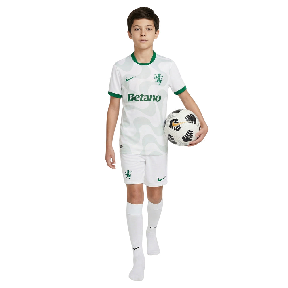 Kit Infantil Sporting Visitante Blanco 25/26