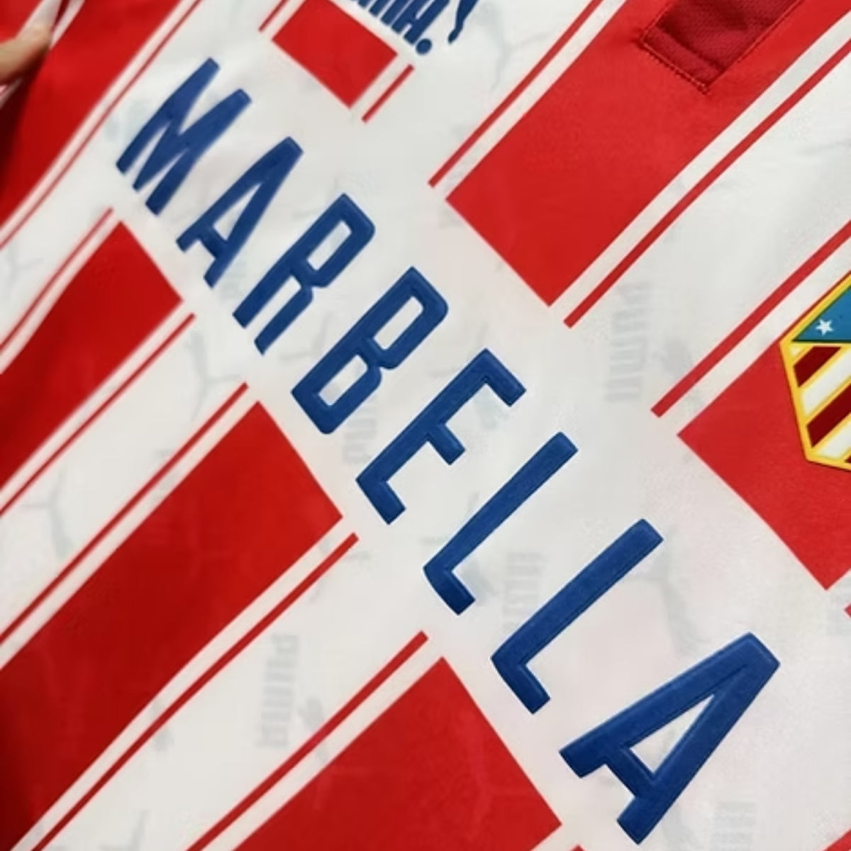 Atlético de Madrid Domicile 94/95 - Vue rapprochée