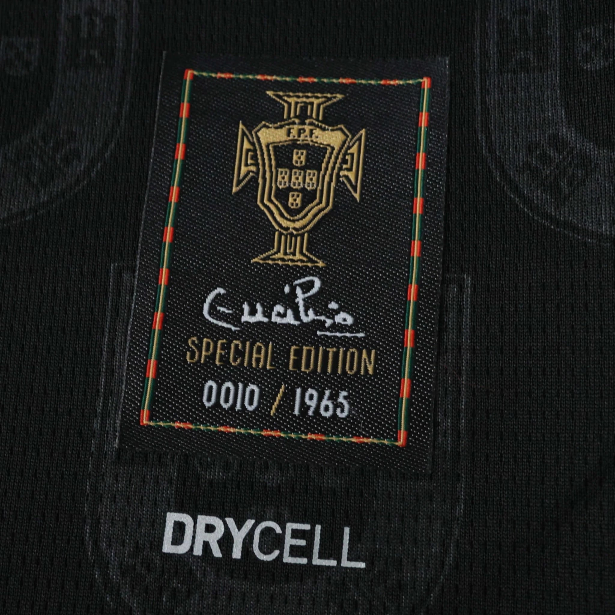 Portugal - Kit Infantil Edición Especial Eusébio 25/26 - Mundial 2026