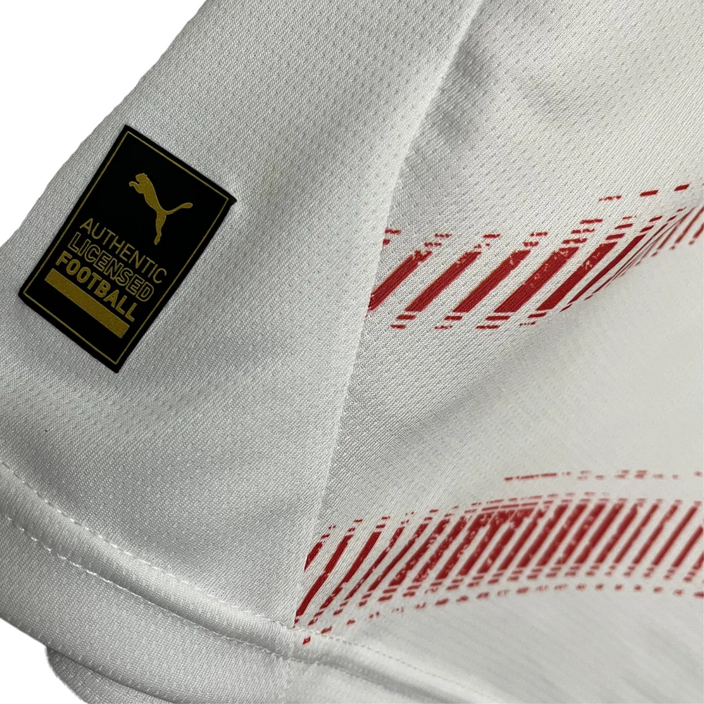 Leipzig Home 24/25