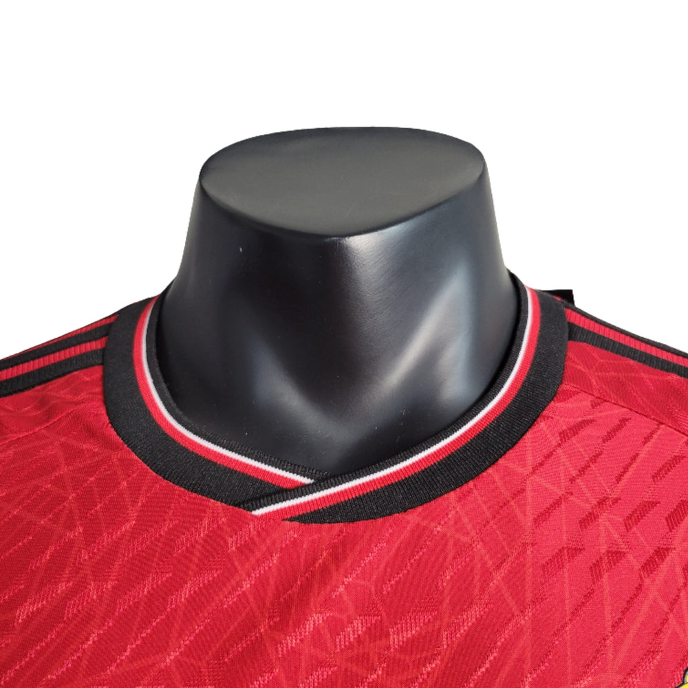 Manchester United Local 23/24 - Versión Jugador