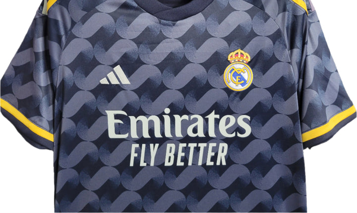 Real Madrid Extérieur 23/24 - Symbole HP inclus