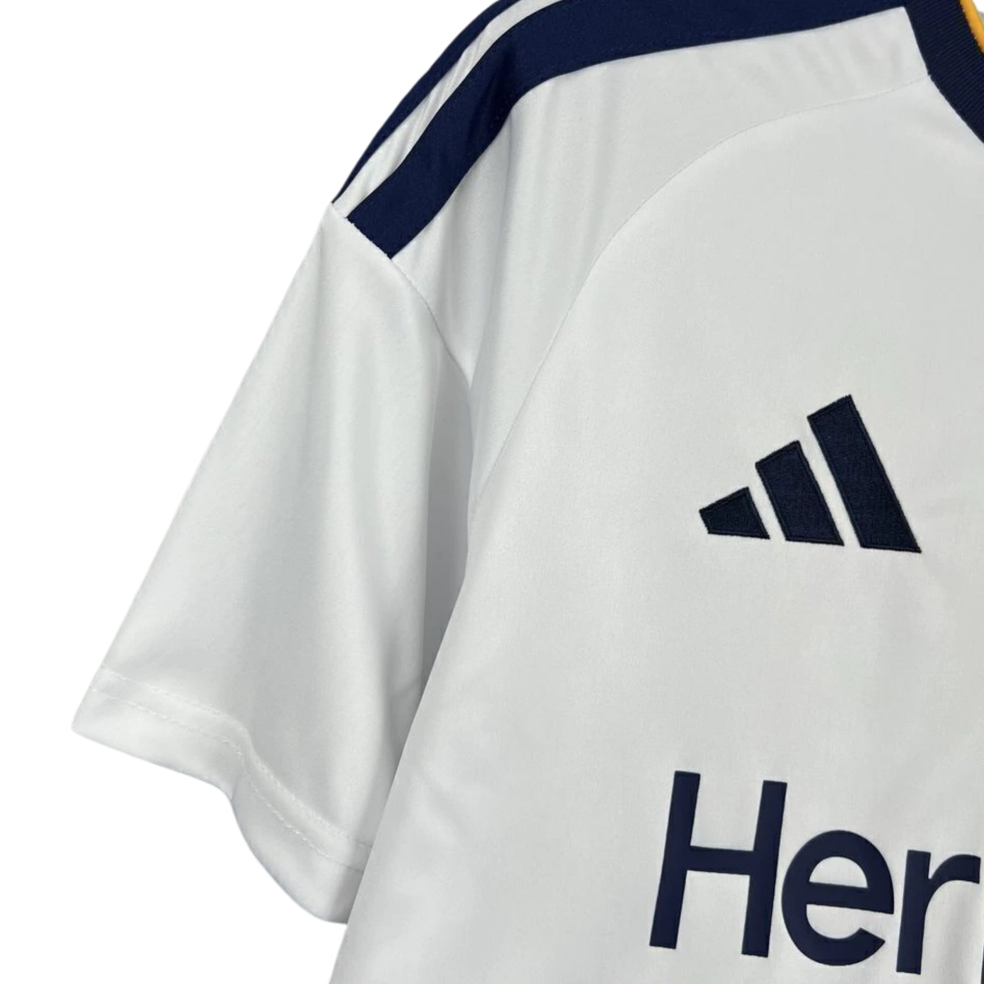 LA Galaxy Domicile 26/27