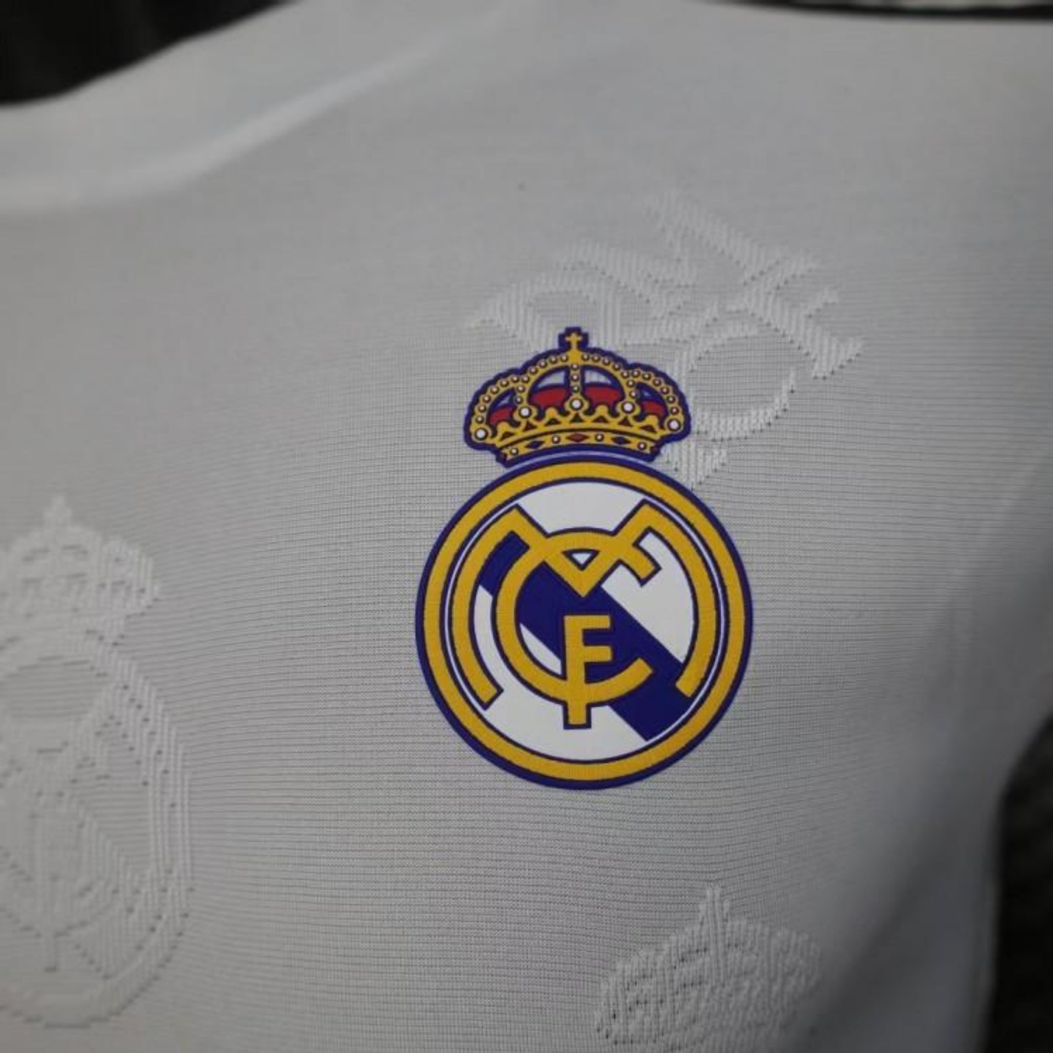 Real Madrid Édition Spéciale 25/26 - Porté