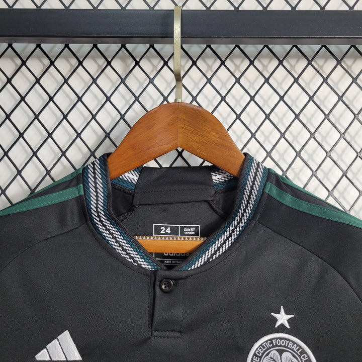 Kit - Celtic Extérieur 23/24