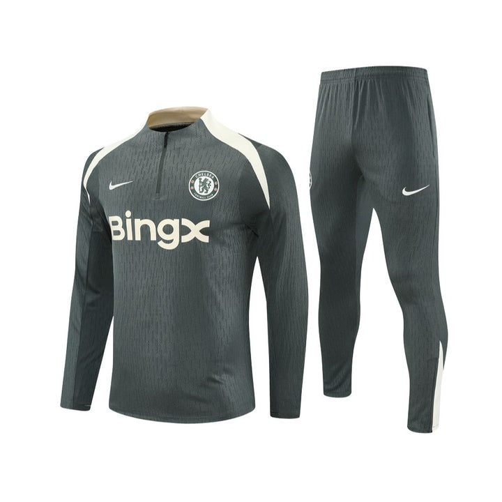 Chelsea 25/26 - Tracksuit - 1/2 Zip - Player Version - Grey and White