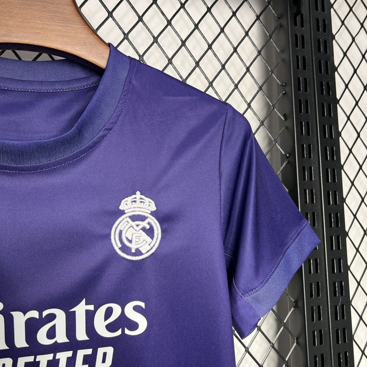 Kit - Real Madrid Édition Speciale 24/25