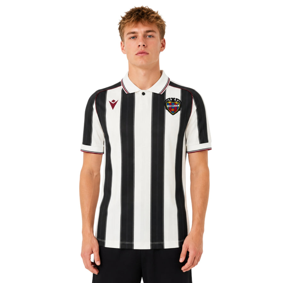 Levante UD Extérieur 26/27