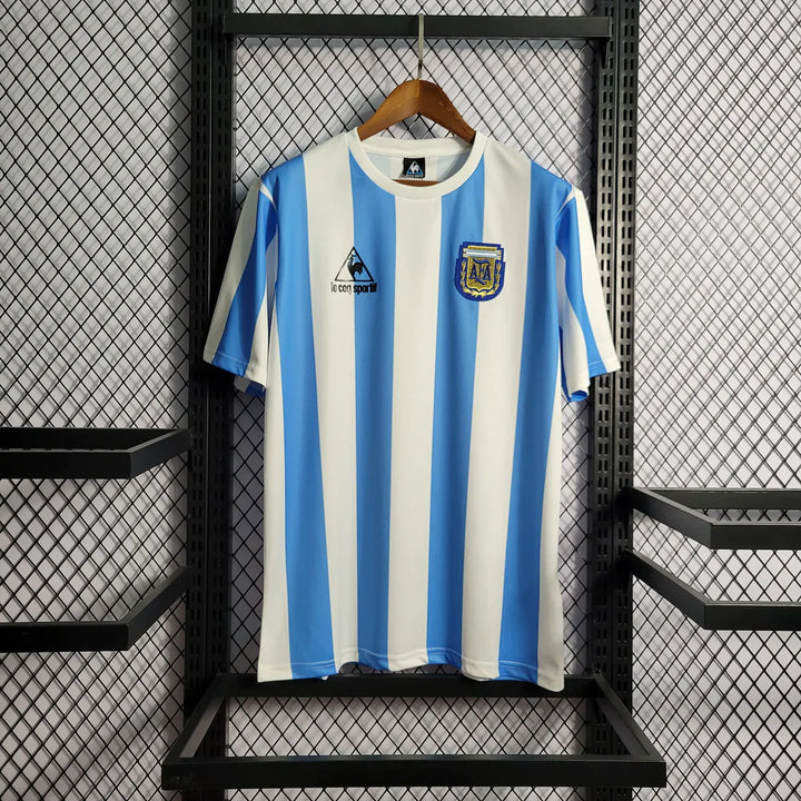 Argentine Domicile 86/87