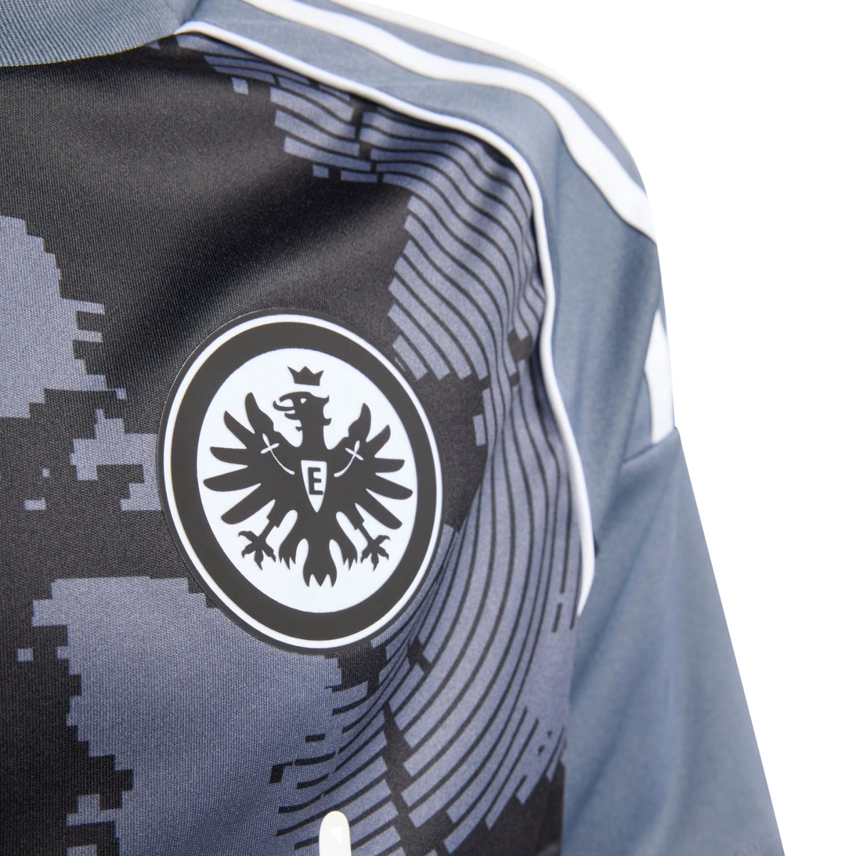 Eintracht Frankfurt Third 25/26 - Detail