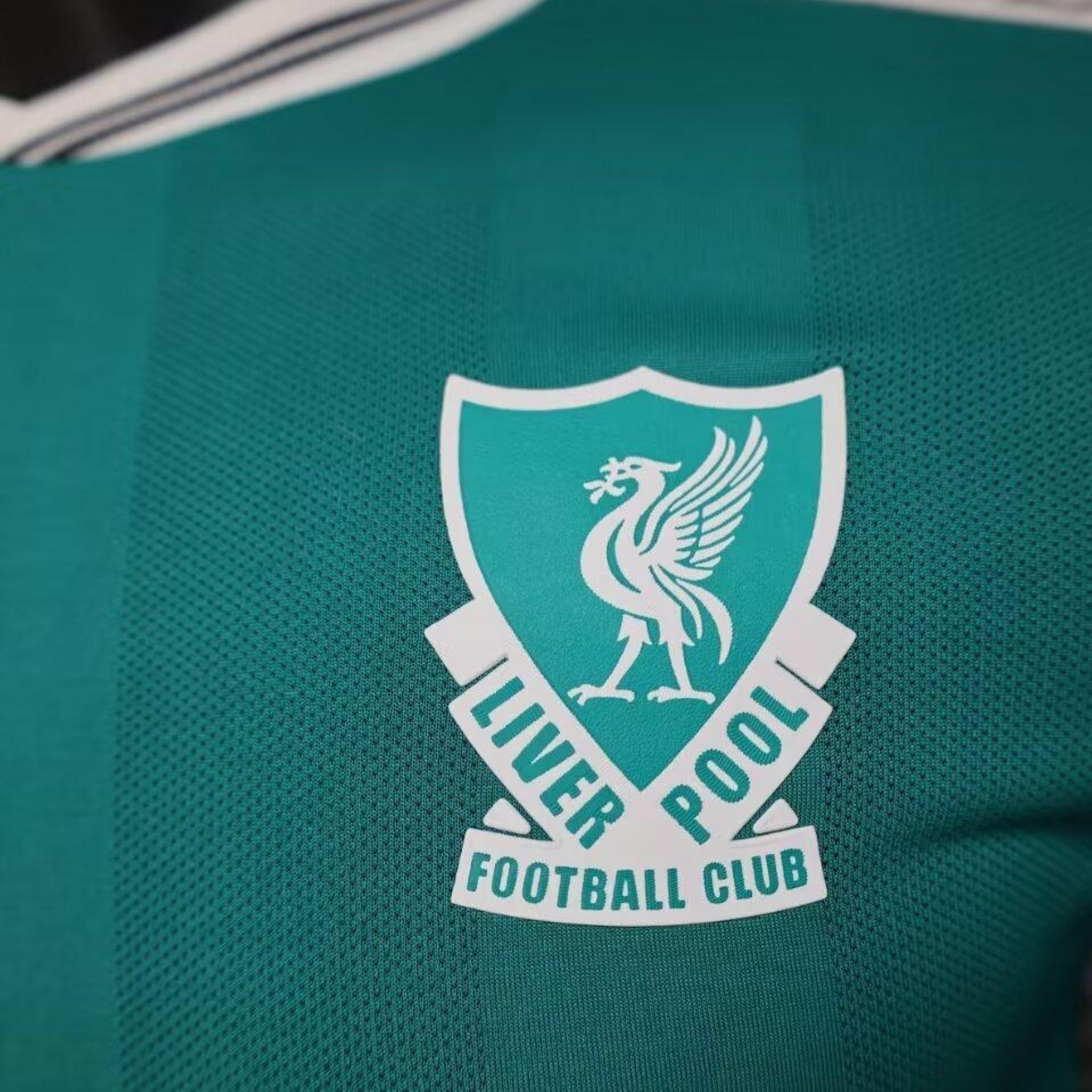 Liverpool Troisième 25/26 - Manches Longues - Vue rapprochée