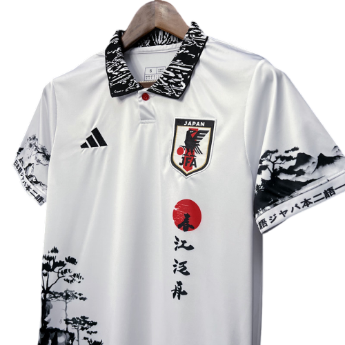 Japan Special Edition 24/25