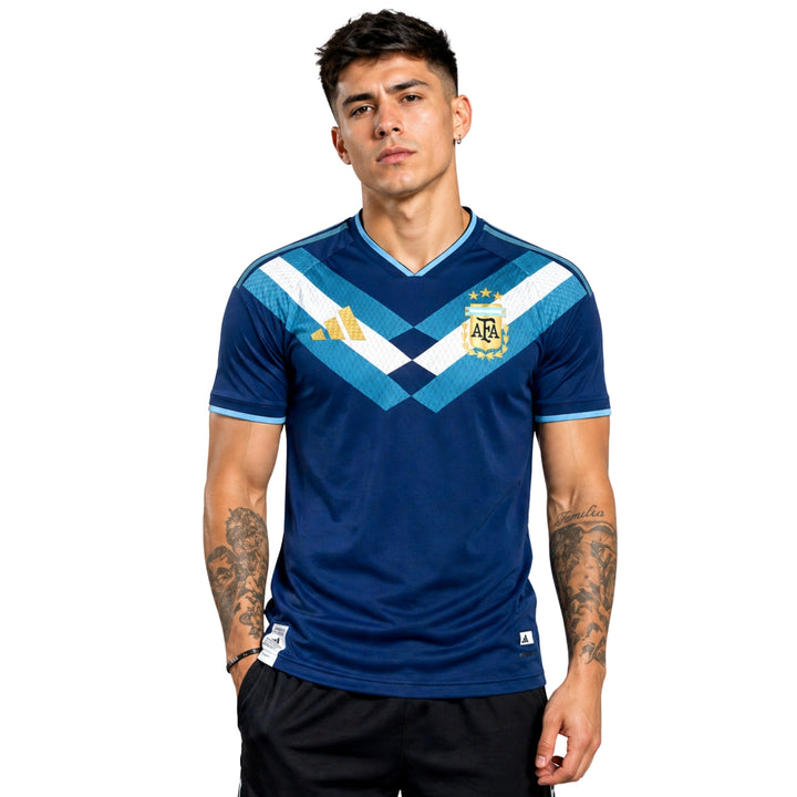 Argentine Édition Spéciale 26/27 - Coupe du Monde 2026 - Version Joueur - Bleu Marine et Bleu Clair