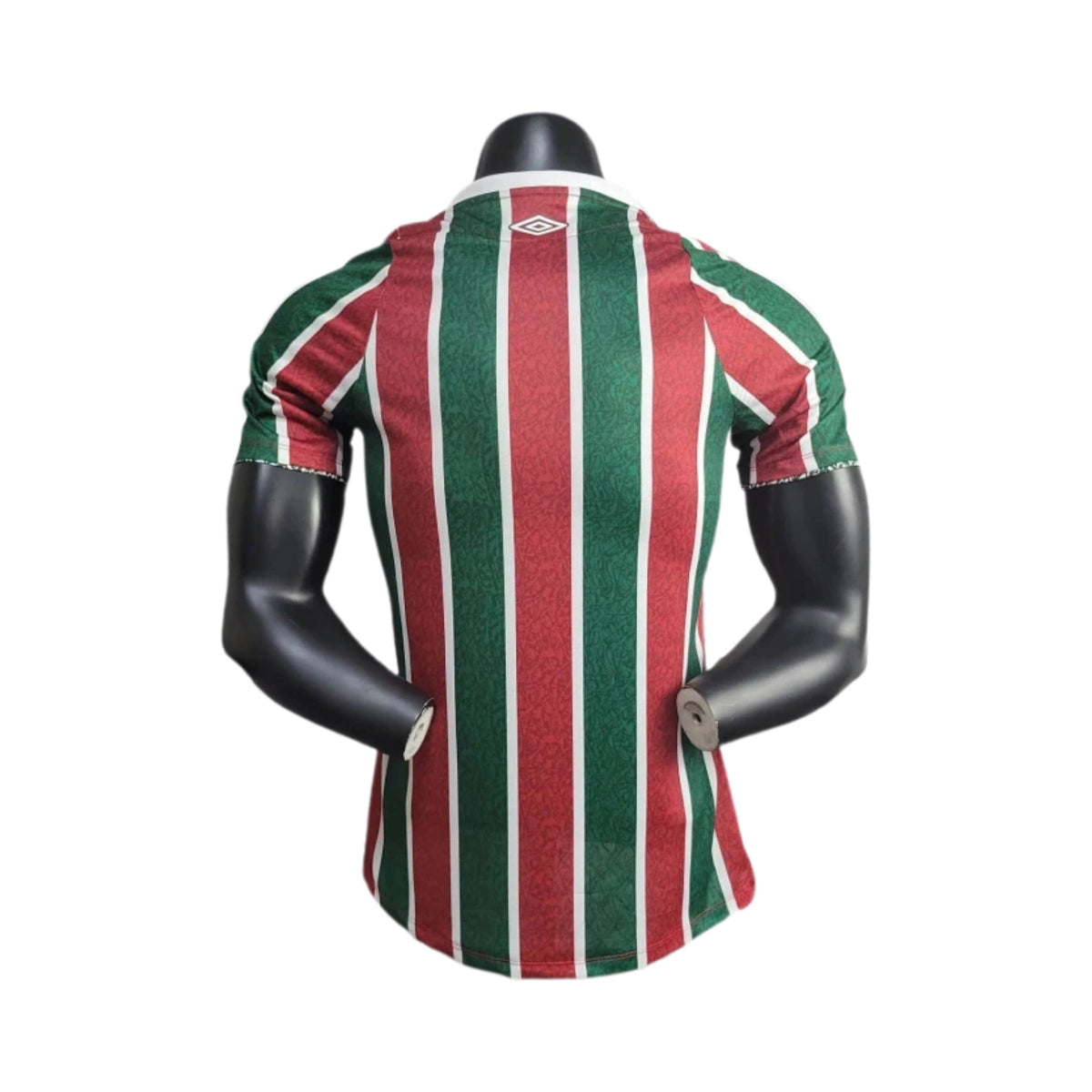Fluminense Domicile 24/25 - Patrocínio "Betano" - Vue de dos