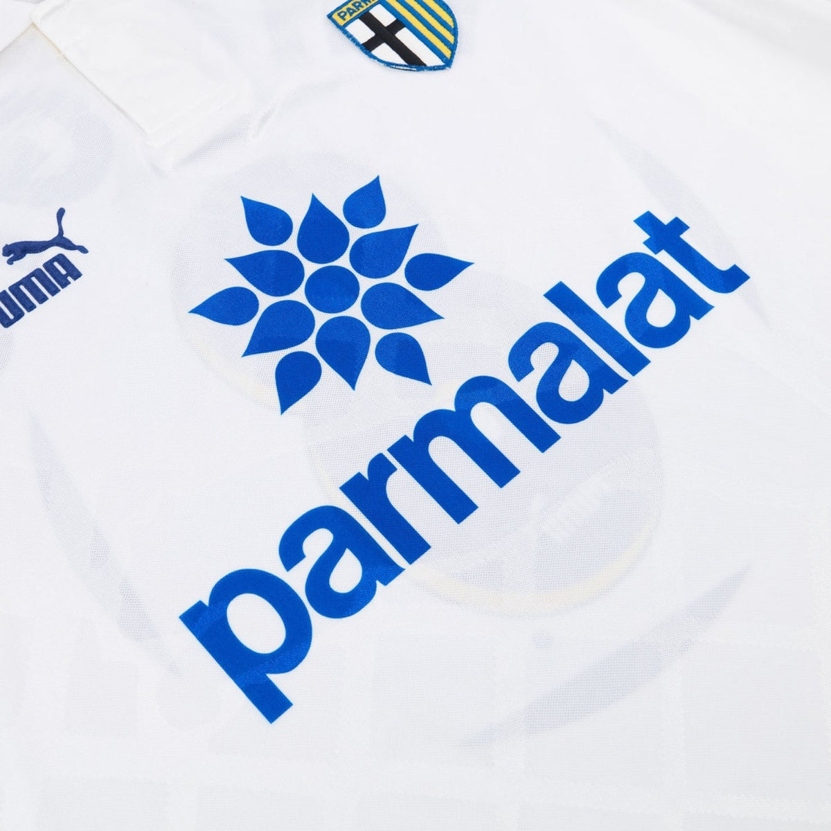 Parma Calcio Extérieur 95/96 - Vue rapprochée