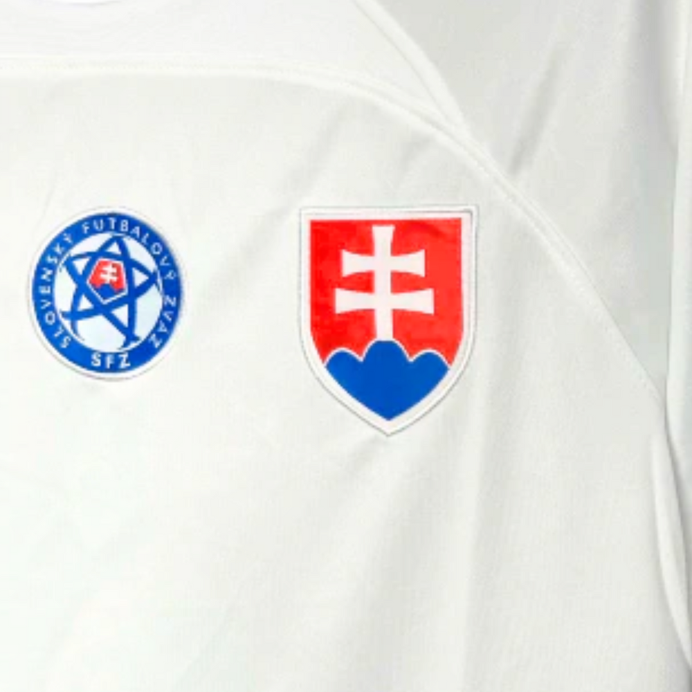 Slovénie Extérieur 24/25 - Blanc