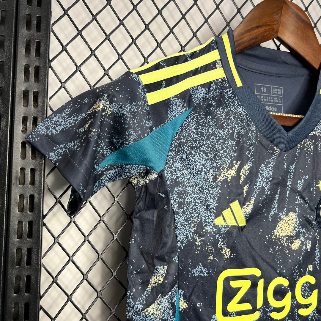 Kit - Ajax Extérieur 24/25