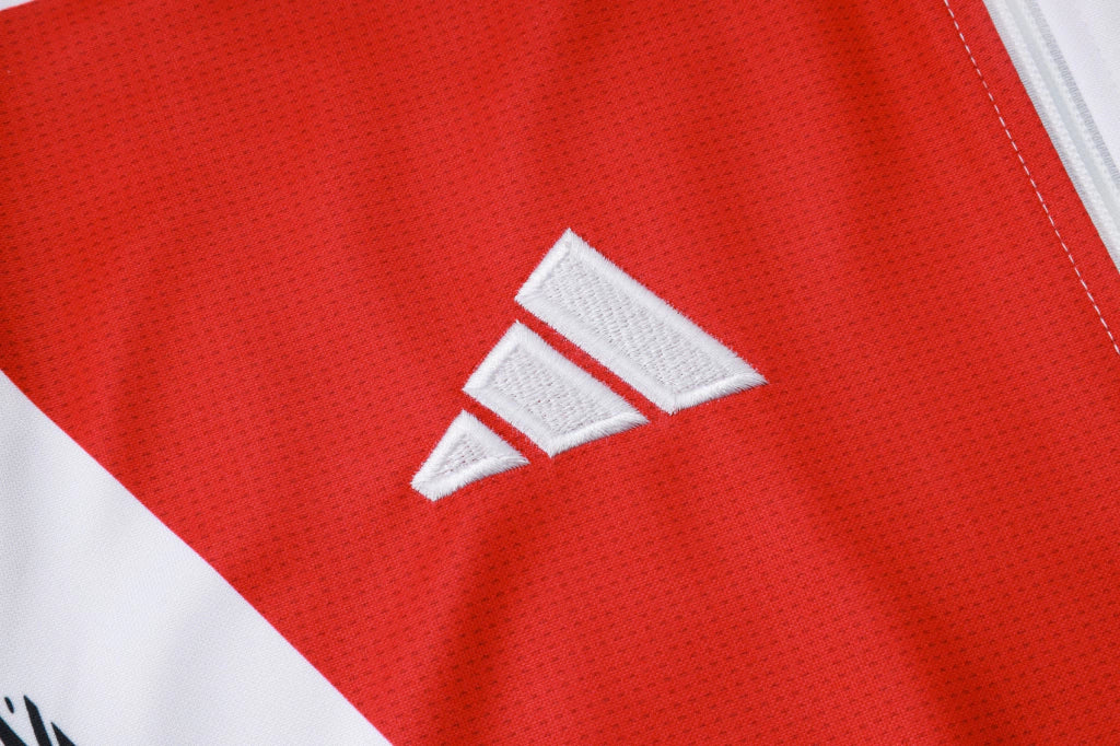 Arsenal 25/26 - Tracksuit - Full Zip - Detail