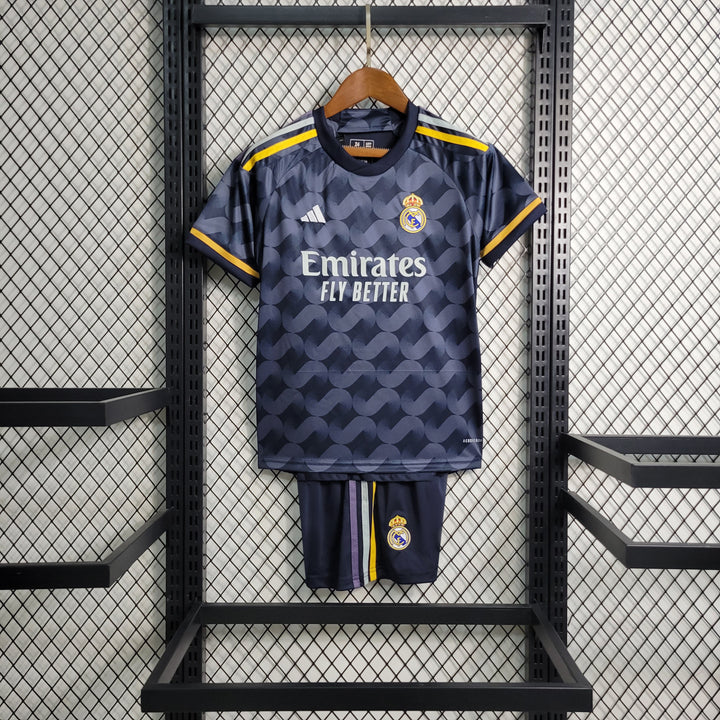 Kit - Real Madrid Extérieur 23/24