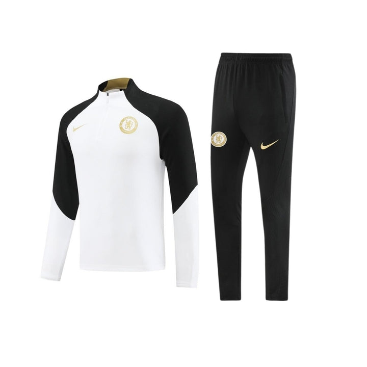 Chelsea 25/26 - Tracksuit - 1/2 Zip - White and Black