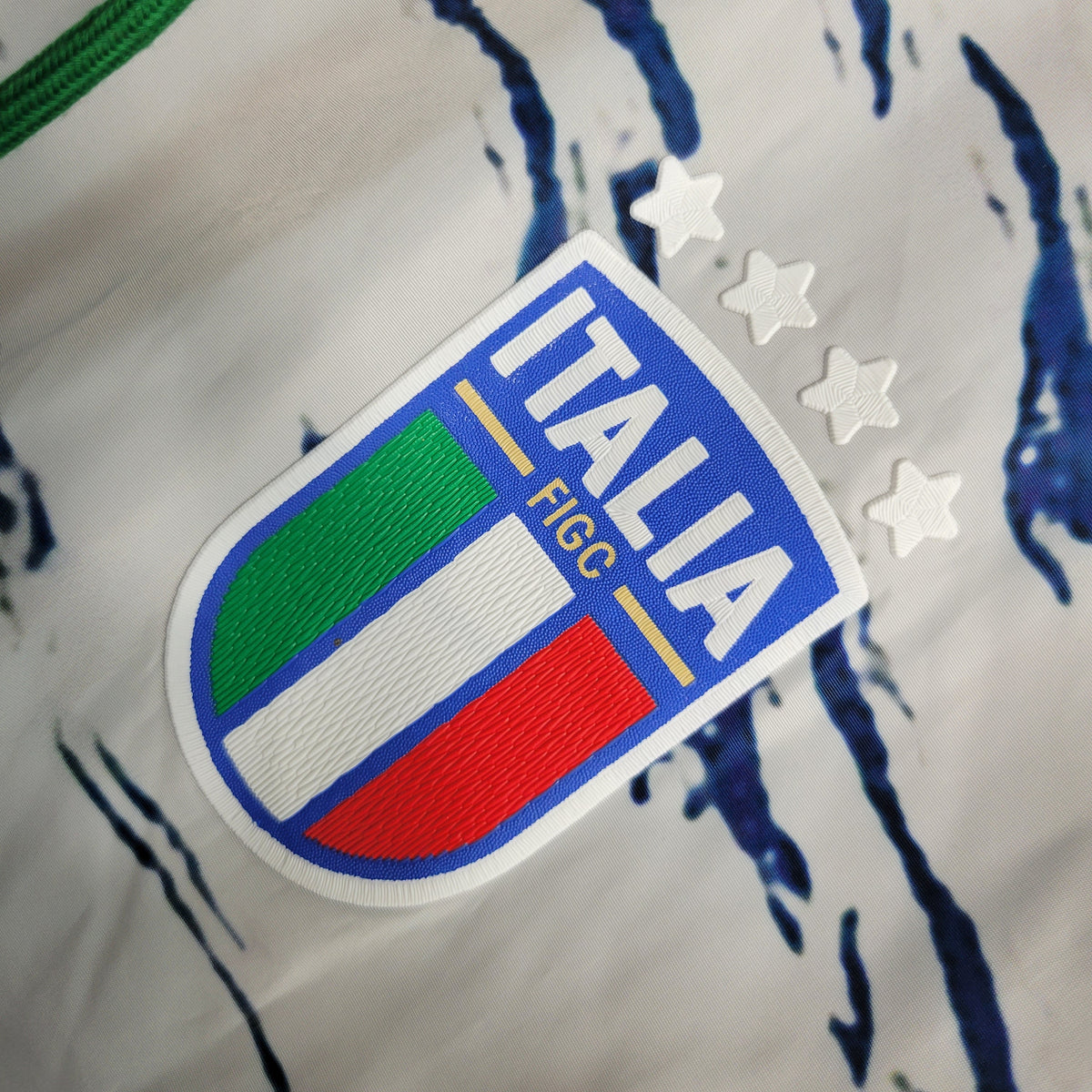 Coupe-Vent - Italie - Vue latérale