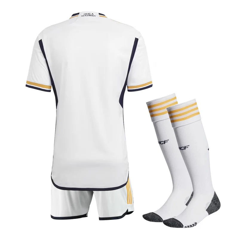 Kit - Real Madrid Domicile 23/24 - Symbole HP inclus